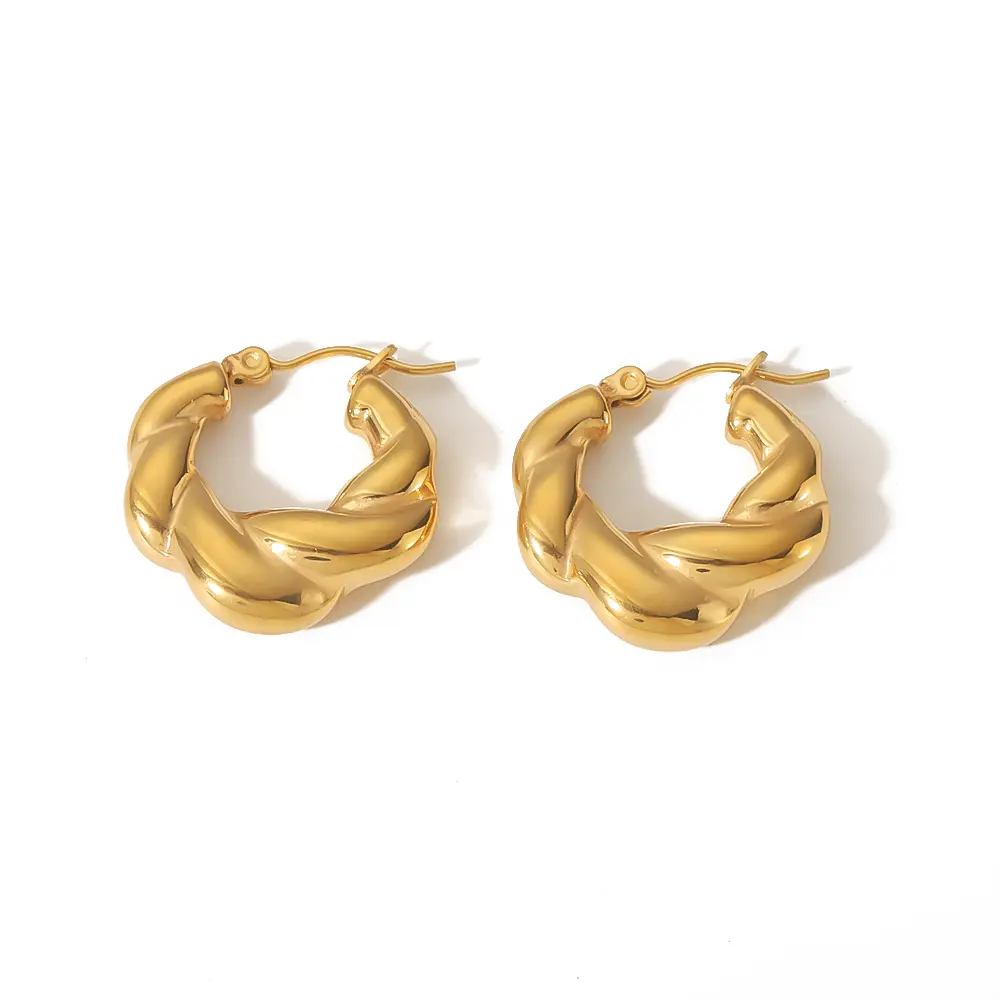 1 par de pendientes femeninos de acero inoxidable chapados en oro de 18 quilates con forma de C trenzada y estilo minimalista clásico para decorar el uso diario h5 